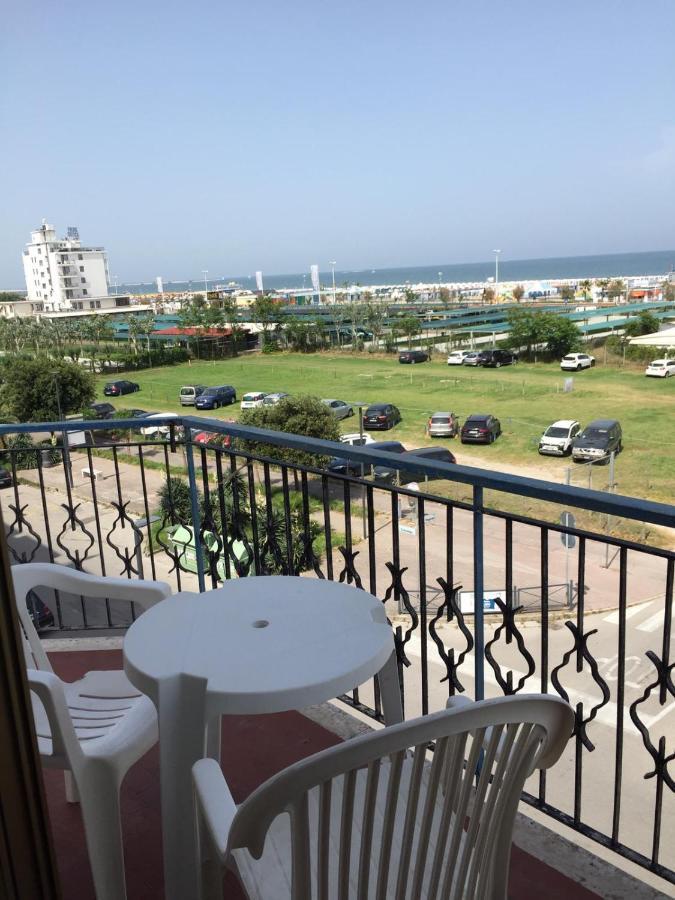 Bella Vista Apartment Чоджия Екстериор снимка