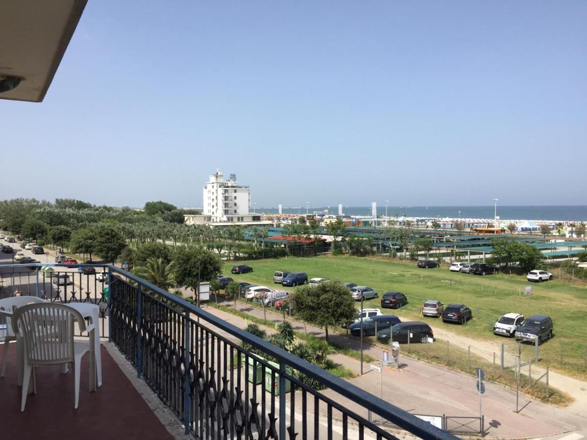 Bella Vista Apartment Чоджия Екстериор снимка
